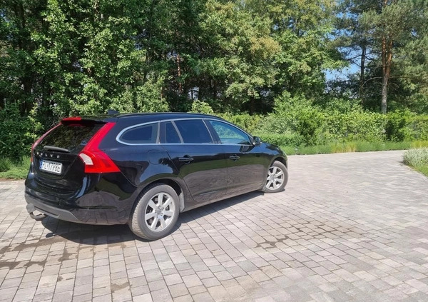 Volvo V60 cena 24900 przebieg: 288000, rok produkcji 2011 z Leszno małe 56